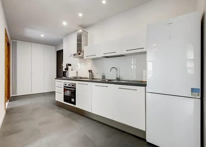 Fama - Quiet&bright 2br *